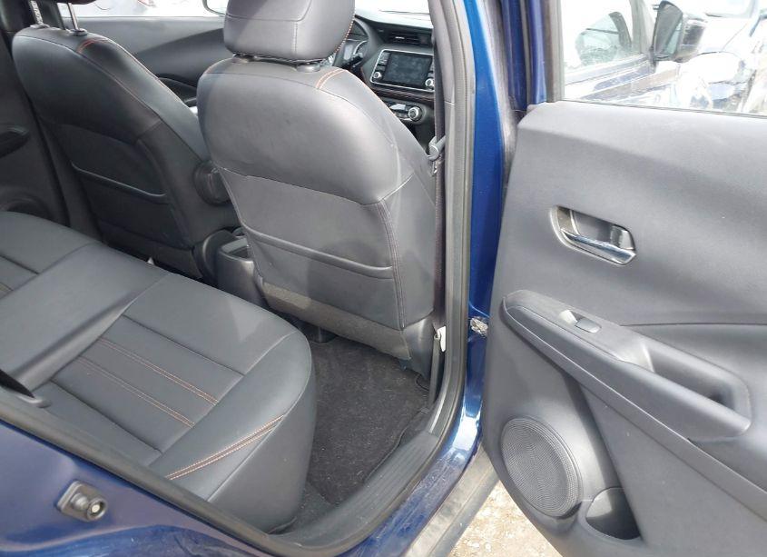 Photo 8 of 2019 Nissan Kicks SR (VIN 3N1CP5CU1KL514694)