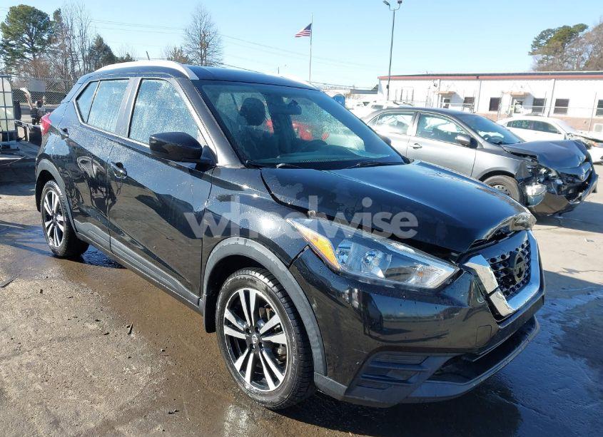 2019 Nissan Kicks SV (VIN 3N1CP5CU1KL519202) main photo