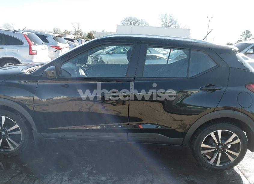 Photo 14 of 2019 Nissan Kicks SV (VIN 3N1CP5CU1KL519202)