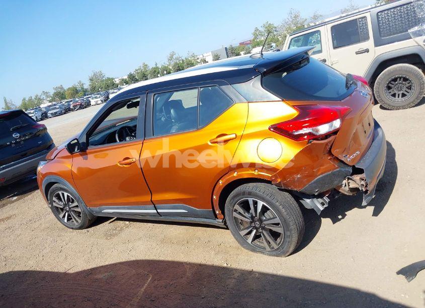 Photo 15 of 2019 Nissan Kicks SR (VIN 3N1CP5CU1KL567444)