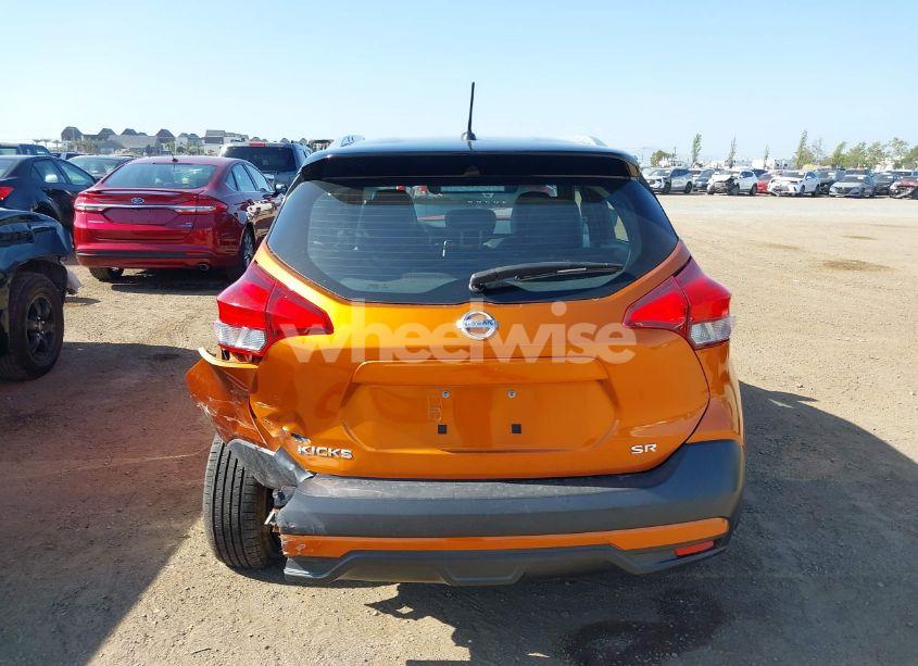 Photo 17 of 2019 Nissan Kicks SR (VIN 3N1CP5CU1KL567444)