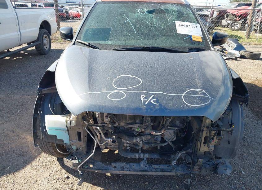 Photo 6 of 2018 Nissan Kicks SV (VIN 3N1CP5CU2JL503735)