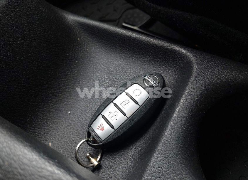 Photo 11 of 2018 Nissan Kicks SV (VIN 3N1CP5CU2JL527436)