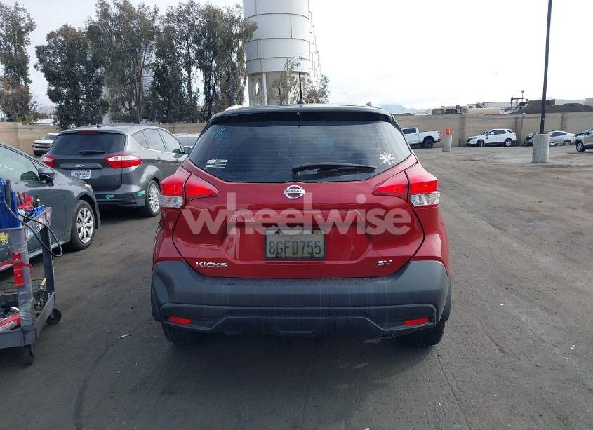 Photo 16 of 2018 Nissan Kicks SV (VIN 3N1CP5CU2JL527436)