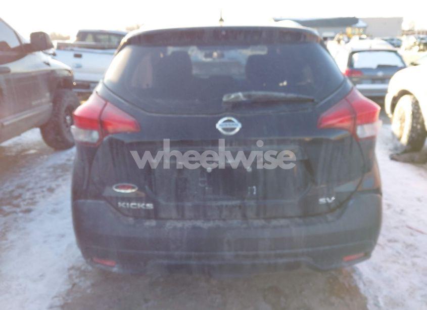 Photo 16 of 2018 Nissan Kicks SV (VIN 3N1CP5CU2JL542647)