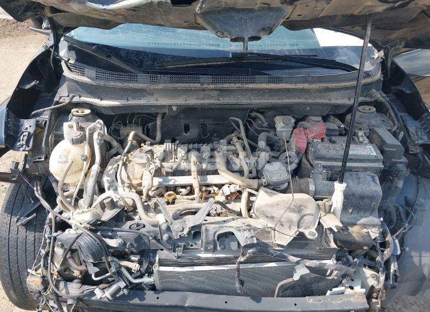 Photo 10 of 2019 Nissan Kicks SR (VIN 3N1CP5CU2KL528359)