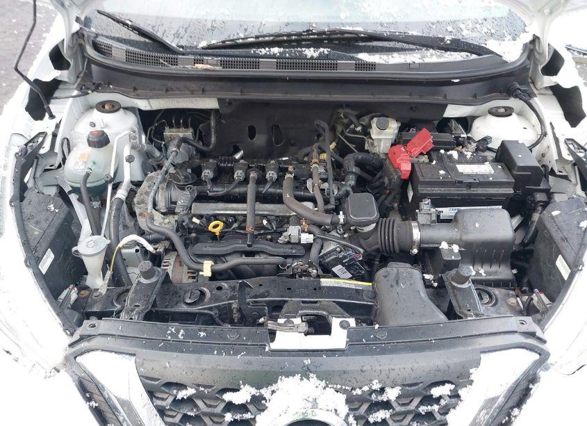 Photo 10 of 2019 Nissan Kicks S (VIN 3N1CP5CU3KL499891)