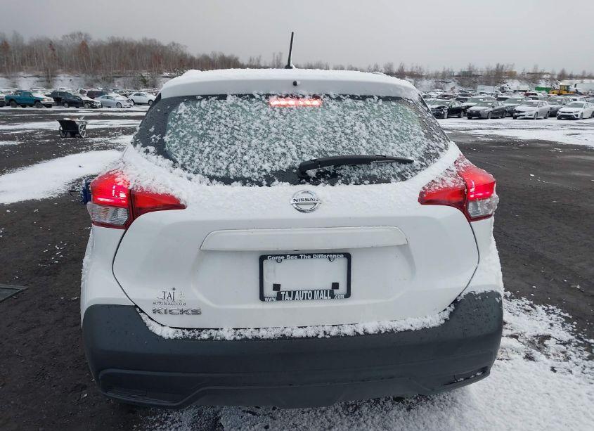 Photo 16 of 2019 Nissan Kicks S (VIN 3N1CP5CU3KL499891)