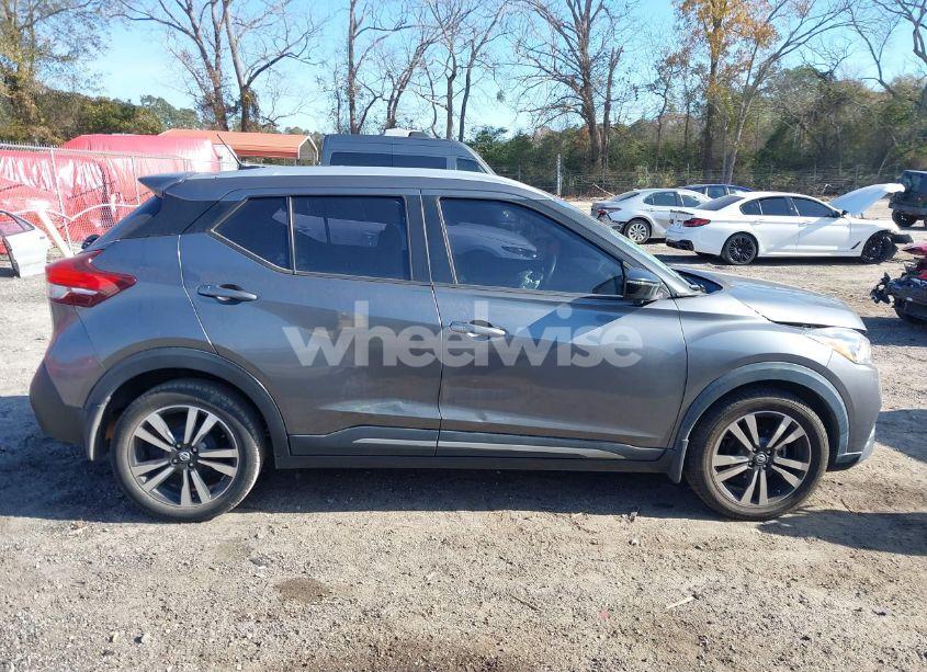 Photo 13 of 2019 Nissan Kicks SR (VIN 3N1CP5CU3KL507925)