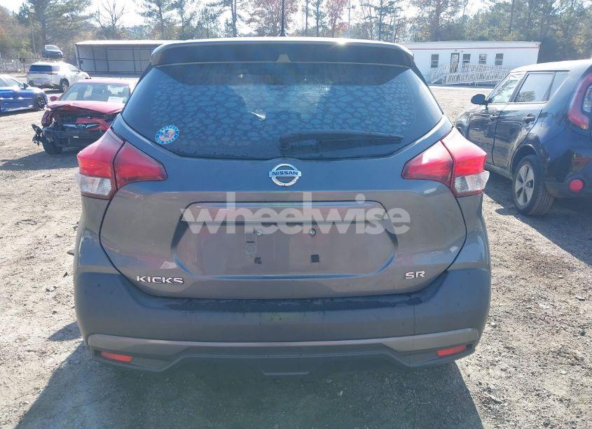 Photo 16 of 2019 Nissan Kicks SR (VIN 3N1CP5CU3KL507925)