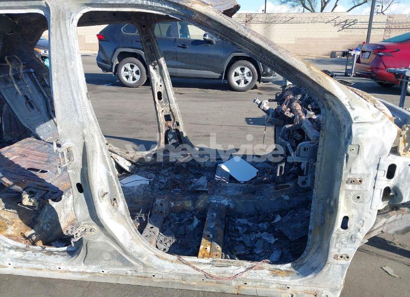 Photo 5 of 2019 Nissan Kicks SV (VIN 3N1CP5CU3KL509030)