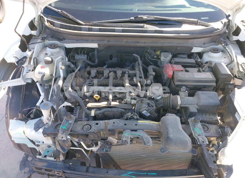 Photo 10 of 2019 Nissan Kicks SV (VIN 3N1CP5CU3KL525065)