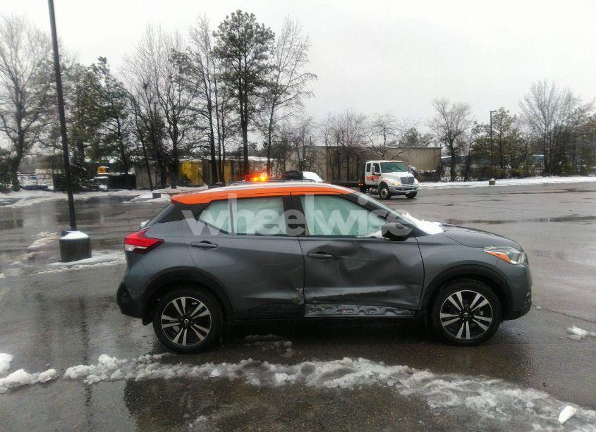 Photo 13 of 2019 Nissan Kicks SV (VIN 3N1CP5CU3KL543159)