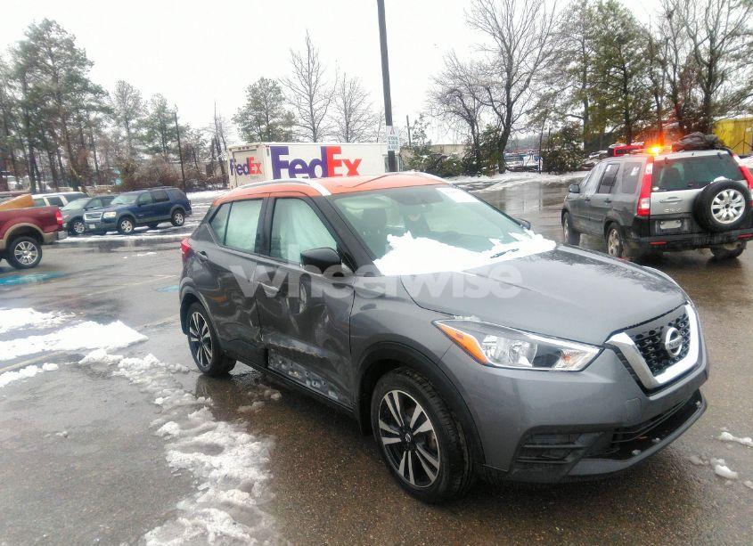 Photo 6 of 2019 Nissan Kicks SV (VIN 3N1CP5CU3KL543159)