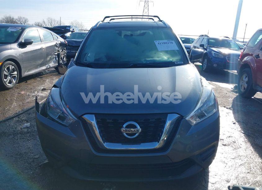 Photo 12 of 2019 Nissan Kicks SV (VIN 3N1CP5CU3KL549480)