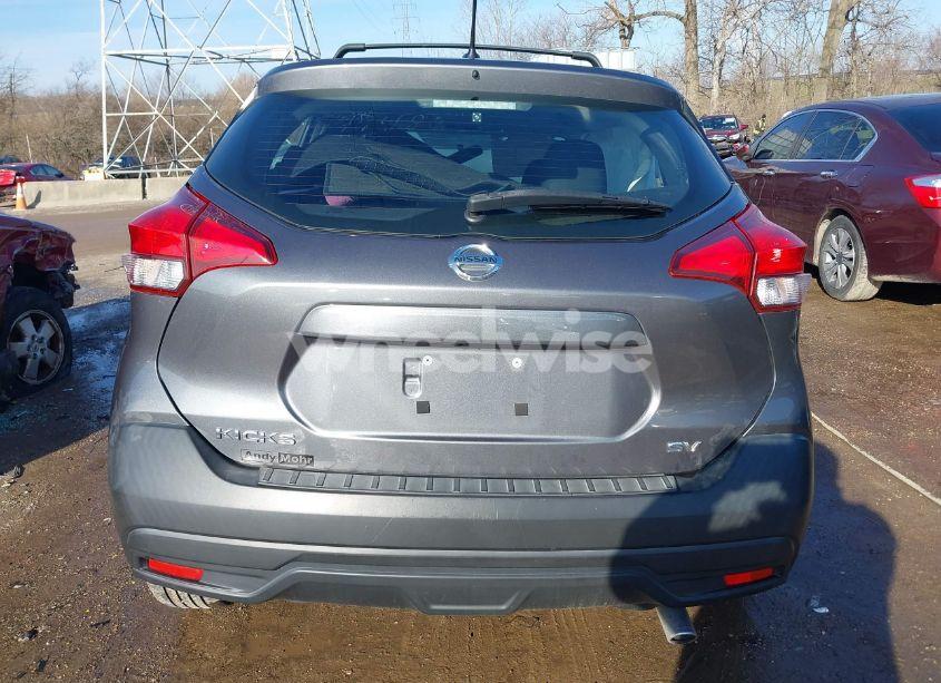 Photo 16 of 2019 Nissan Kicks SV (VIN 3N1CP5CU3KL549480)