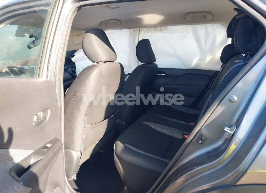 Photo 8 of 2019 Nissan Kicks SV (VIN 3N1CP5CU3KL549480)