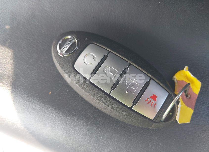 Photo 11 of 2019 Nissan Kicks SR (VIN 3N1CP5CU4KL496112)