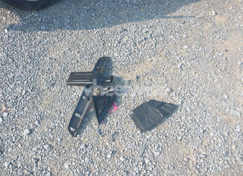 Photo 12 of 2019 Nissan Kicks SR (VIN 3N1CP5CU4KL496112)