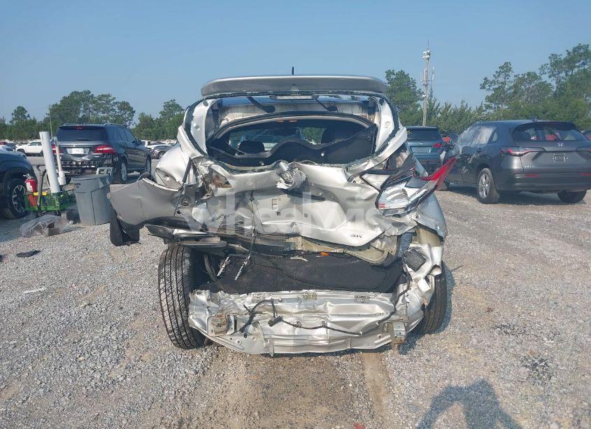 Photo 17 of 2019 Nissan Kicks SR (VIN 3N1CP5CU4KL496112)