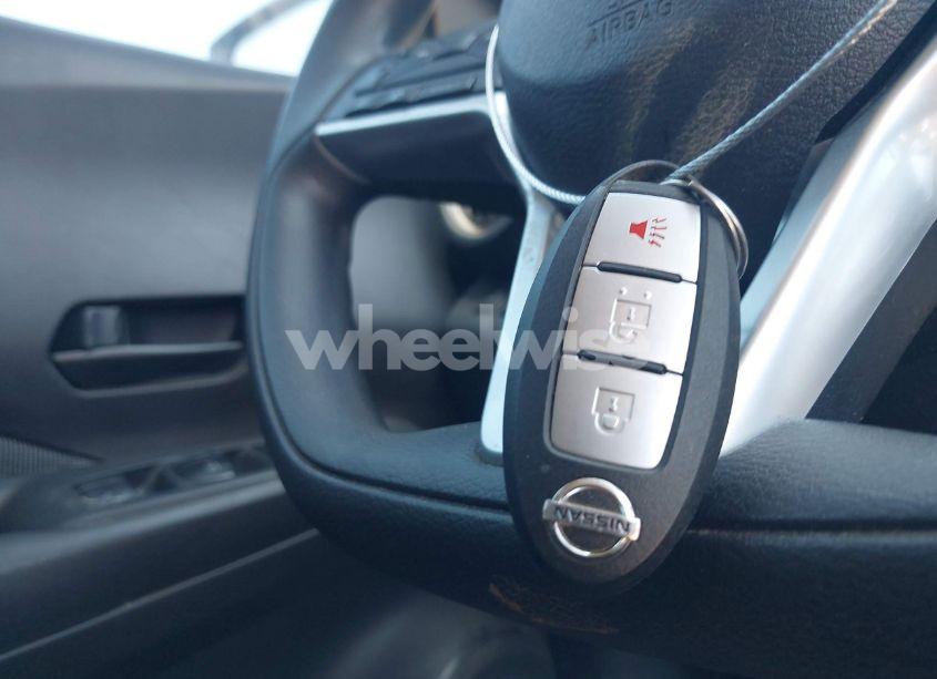 Photo 11 of 2018 Nissan Kicks S (VIN 3N1CP5CU5JL507021)