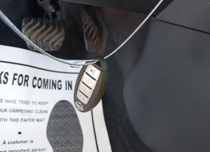 Photo 11 of 2018 Nissan Kicks SV (VIN 3N1CP5CU5JL540150)