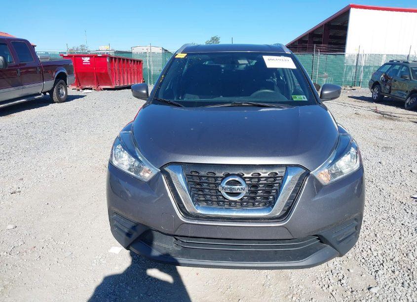 Photo 12 of 2018 Nissan Kicks SV (VIN 3N1CP5CU5JL540150)