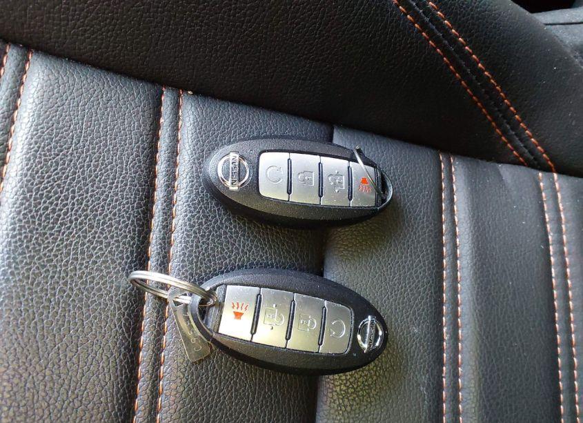 Photo 11 of 2019 Nissan Kicks SR (VIN 3N1CP5CU5KL488505)