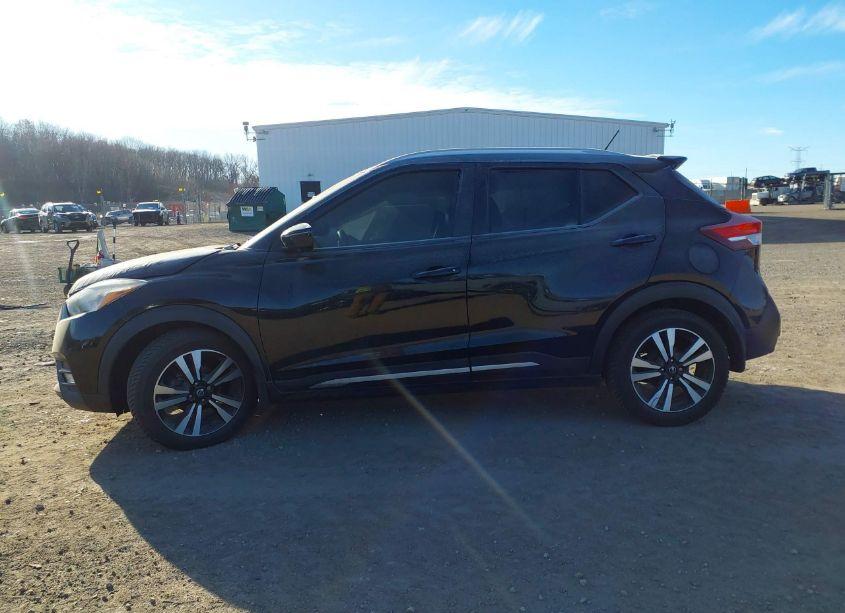 Photo 14 of 2019 Nissan Kicks SR (VIN 3N1CP5CU5KL488505)