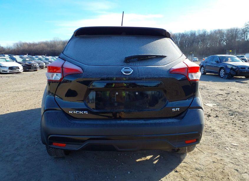 Photo 16 of 2019 Nissan Kicks SR (VIN 3N1CP5CU5KL488505)
