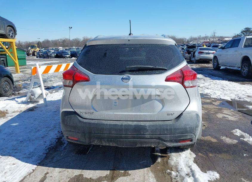 Photo 17 of 2019 Nissan Kicks SV (VIN 3N1CP5CU5KL498273)