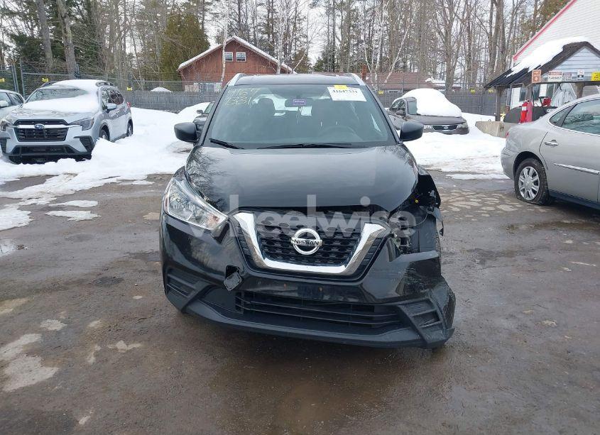 Photo 12 of 2019 Nissan Kicks S (VIN 3N1CP5CU5KL506517)