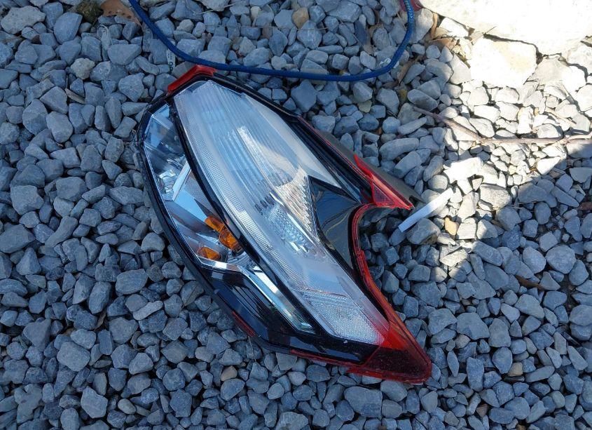 Photo 12 of 2019 Nissan Kicks SV (VIN 3N1CP5CU5KL532275)