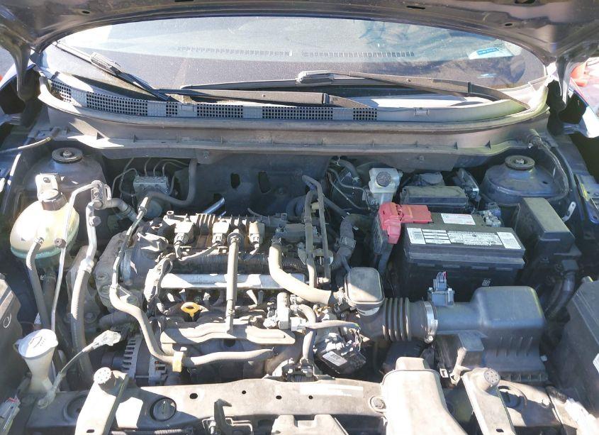 Photo 10 of 2019 Nissan Kicks SV (VIN 3N1CP5CU5KL538173)