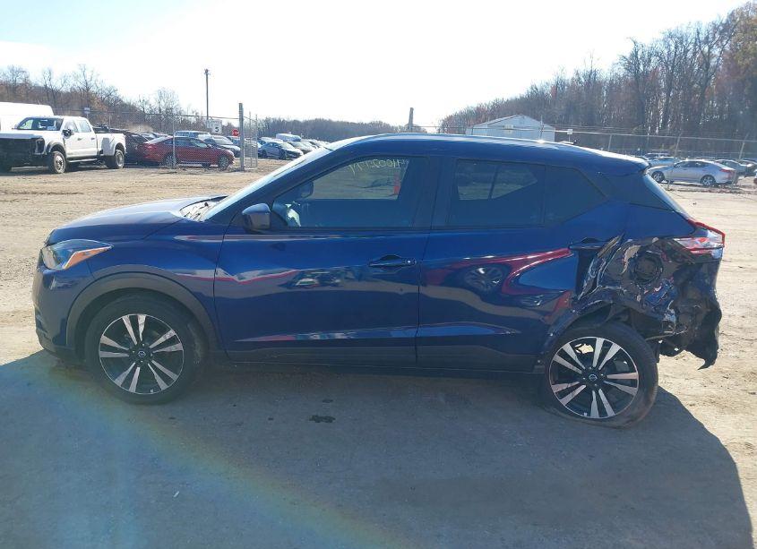 Photo 14 of 2019 Nissan Kicks SV (VIN 3N1CP5CU5KL538173)