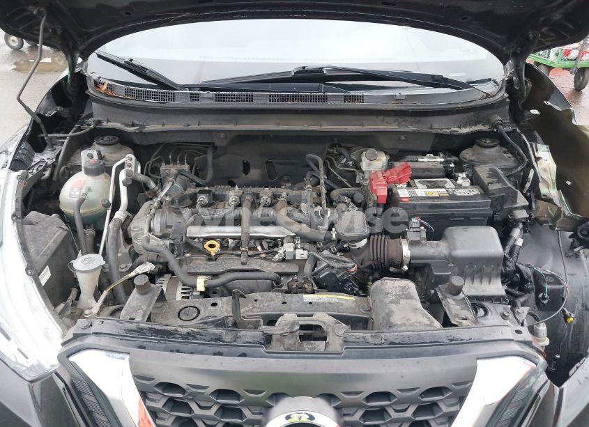 Photo 10 of 2019 Nissan Kicks SV (VIN 3N1CP5CU5KL543681)