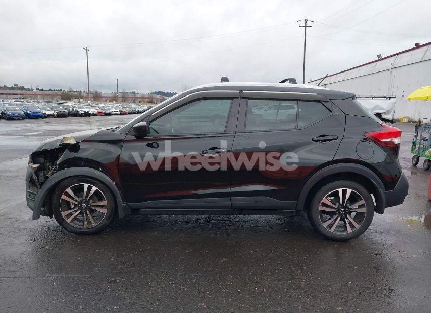Photo 15 of 2019 Nissan Kicks SV (VIN 3N1CP5CU5KL543681)