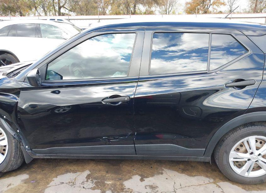 Photo 15 of 2019 Nissan Kicks S (VIN 3N1CP5CU5KL563929)