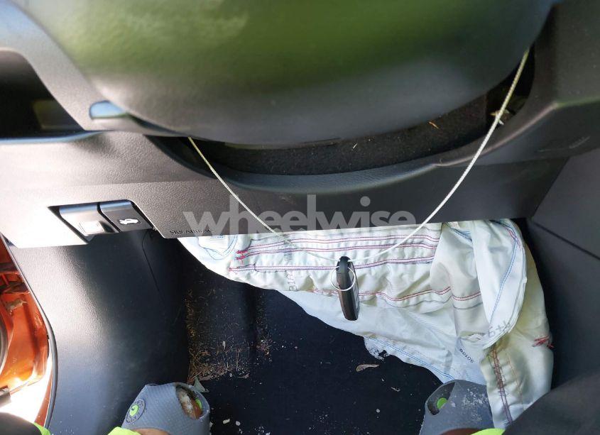 Photo 11 of 2019 Nissan Kicks SR (VIN 3N1CP5CU5KL568631)