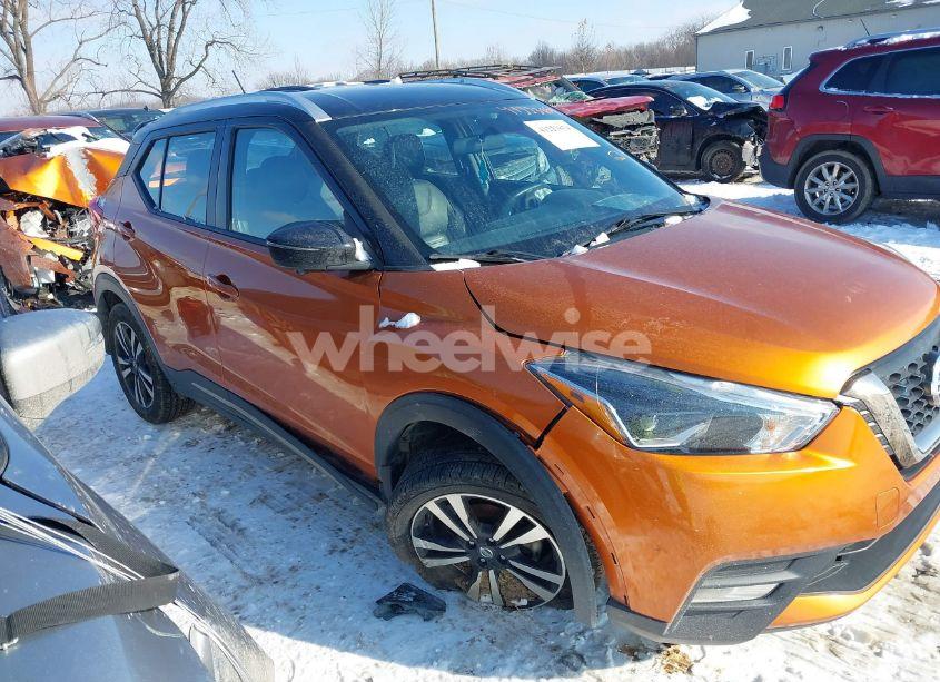 Photo 13 of 2019 Nissan Kicks SR (VIN 3N1CP5CU5KL568631)