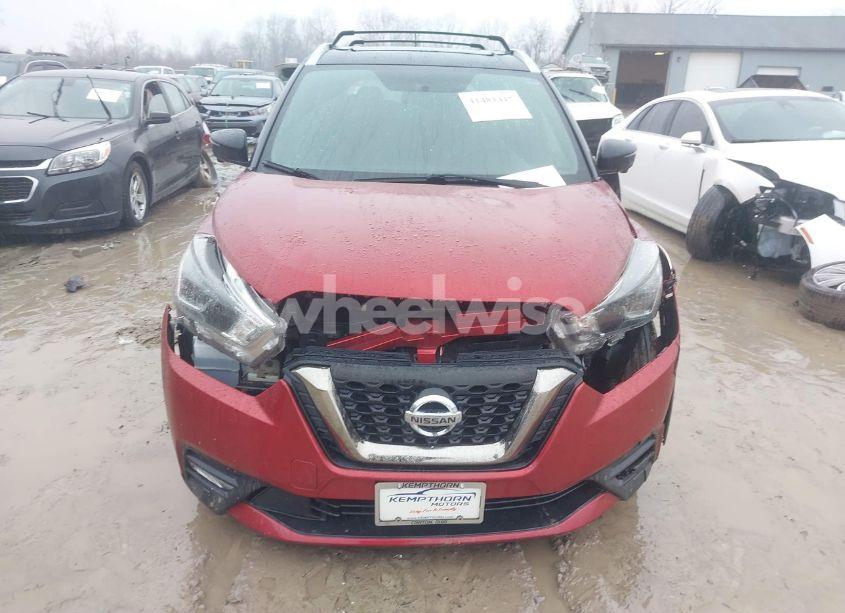 Photo 12 of 2018 Nissan Kicks SR (VIN 3N1CP5CU6JL532316)