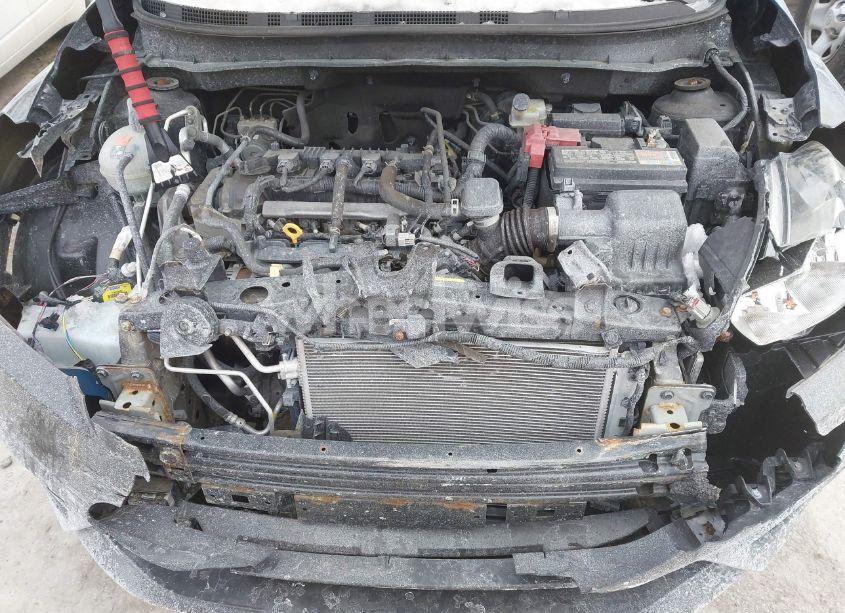 Photo 10 of 2018 Nissan Kicks SV (VIN 3N1CP5CU6JL535961)