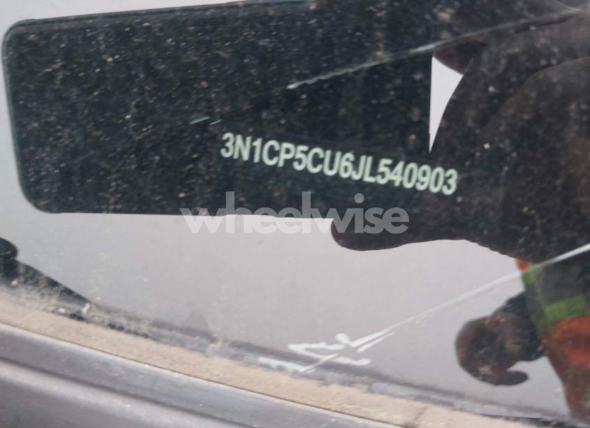 Photo 9 of 2018 Nissan Kicks SV (VIN 3N1CP5CU6JL540903)