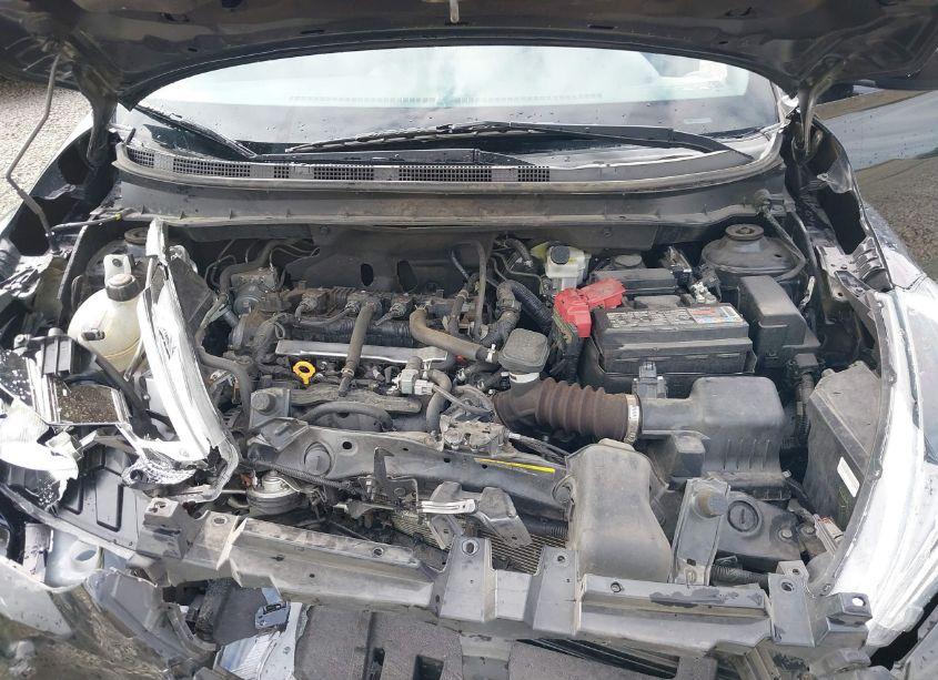 Photo 10 of 2019 Nissan Kicks SV (VIN 3N1CP5CU6KL499318)