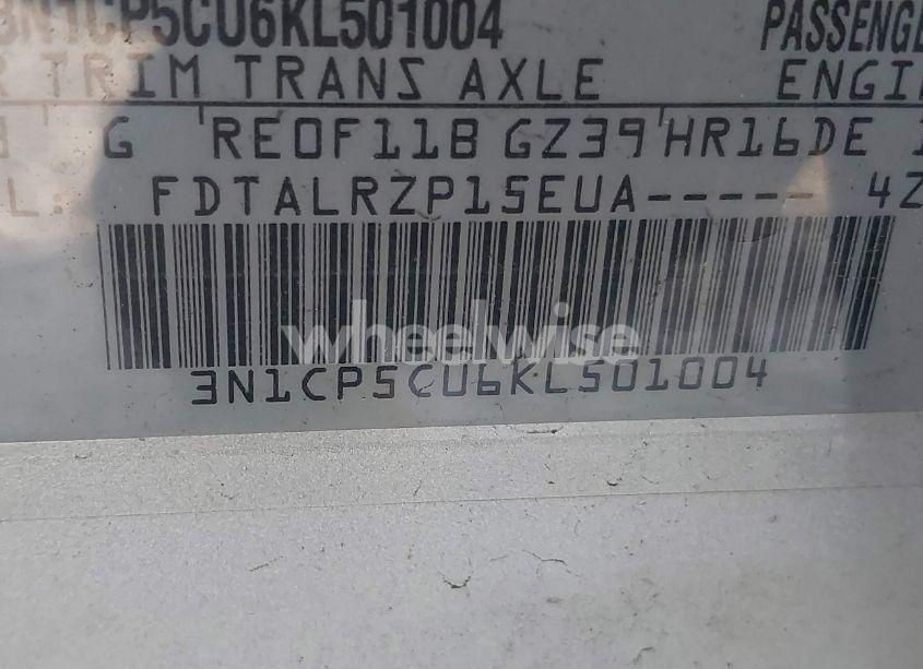 Photo 9 of 2019 Nissan Kicks S (VIN 3N1CP5CU6KL501004)