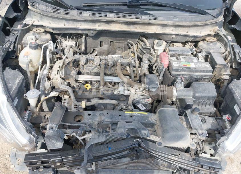 Photo 10 of 2019 Nissan Kicks S (VIN 3N1CP5CU6KL507367)