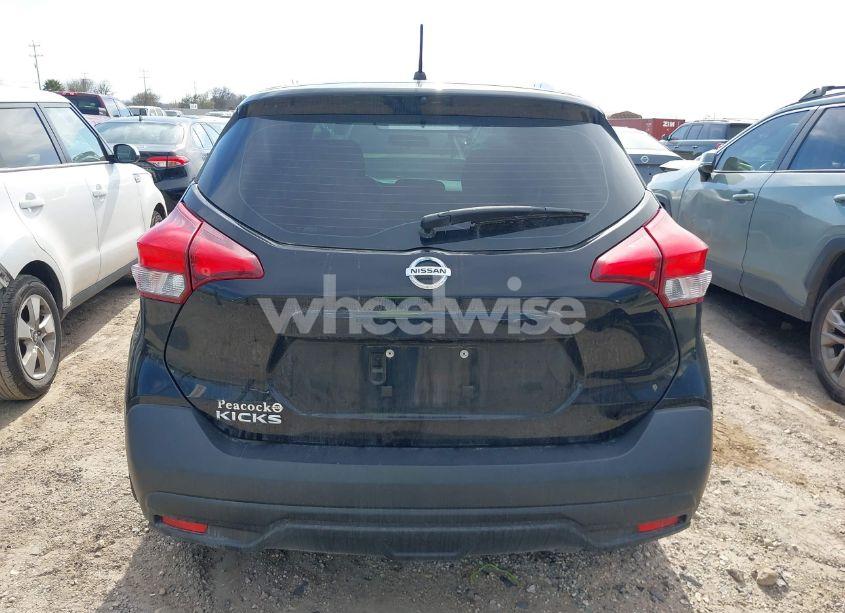 Photo 17 of 2019 Nissan Kicks S (VIN 3N1CP5CU6KL507367)