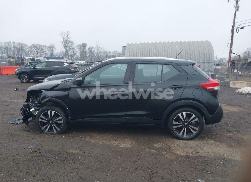 Photo 14 of 2019 Nissan Kicks SV (VIN 3N1CP5CU6KL527179)