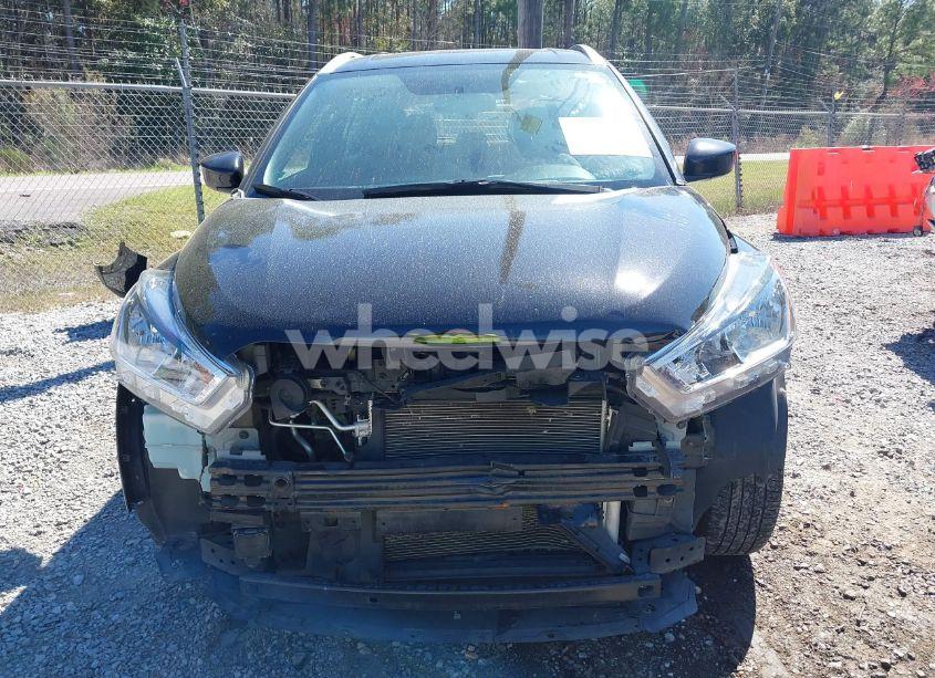 Photo 13 of 2019 Nissan Kicks SV (VIN 3N1CP5CU6KL531202)