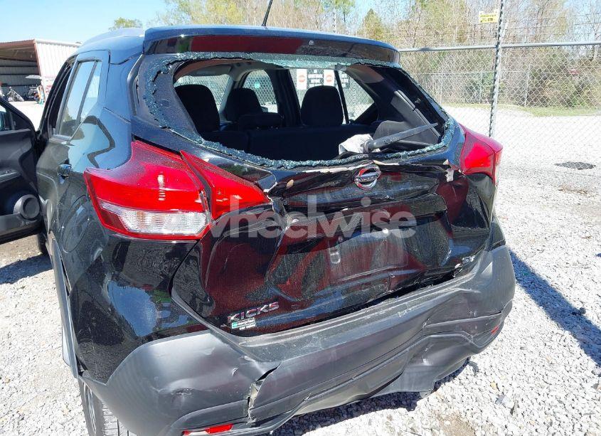Photo 6 of 2019 Nissan Kicks SV (VIN 3N1CP5CU6KL531202)